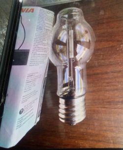 Sylvania Lumalux 100 Watt Bulbs