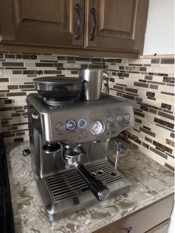 Breville Barista Express Espresso Machine
