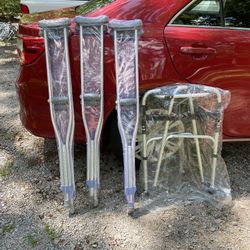 Crutches And Walkers 
