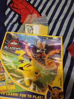 Battle Academy With Over 200 Other Pokemon Cards