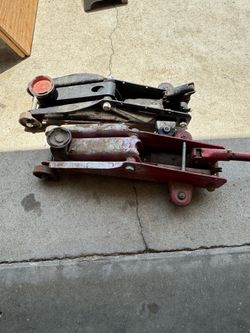 2 ton jacks both work