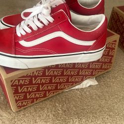 Red Vans  Size 7.5 MENS/ 9 Women’s