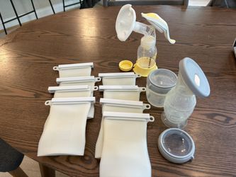 Breastfeeding supplies- Haaka, Hand Pump, Milk Storage Bags