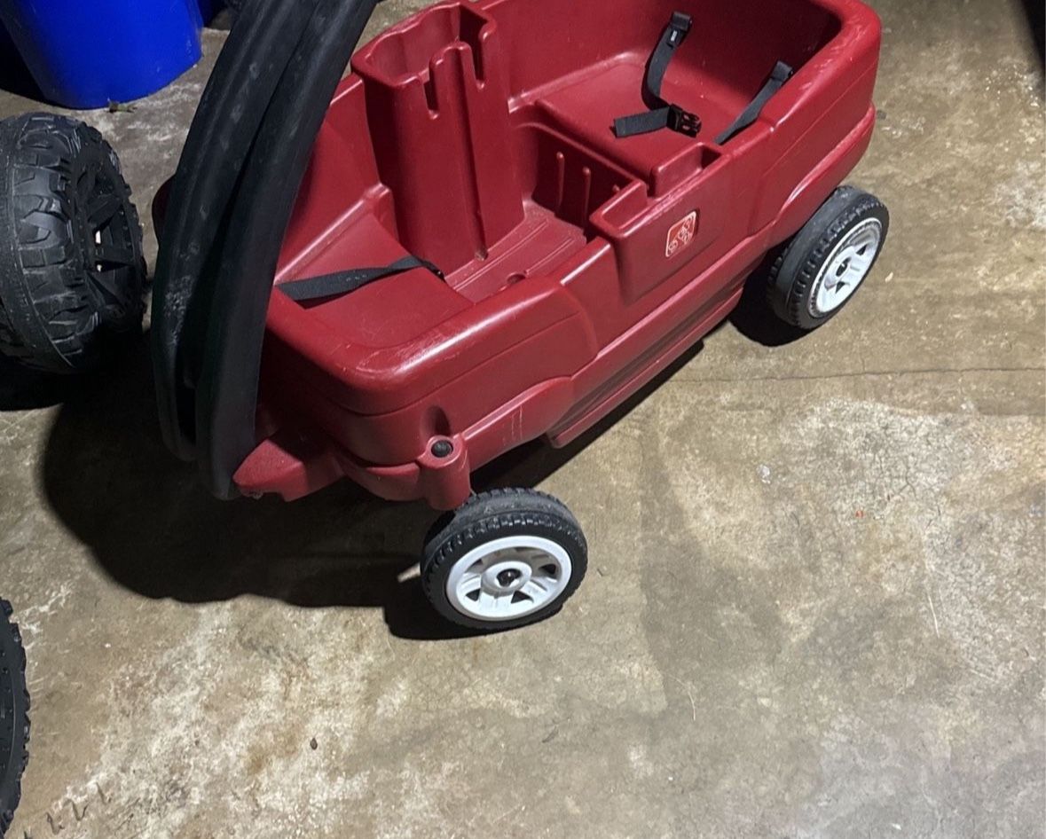 Step 2 Red Wagon