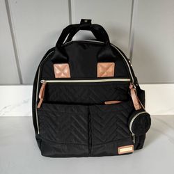 Skip Hop Suite Diaper Bag Backpack Set 6 in 1 Black Tan Gold Hardware Quilted