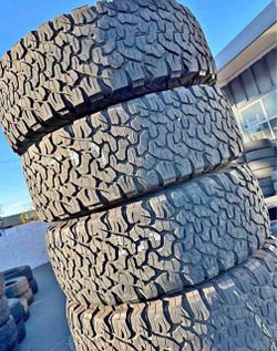 275/65/18 Bfgoodrich ✍🏻