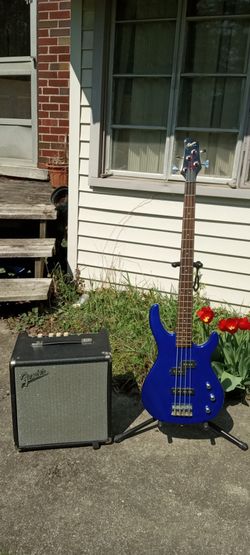 Fender squire bass