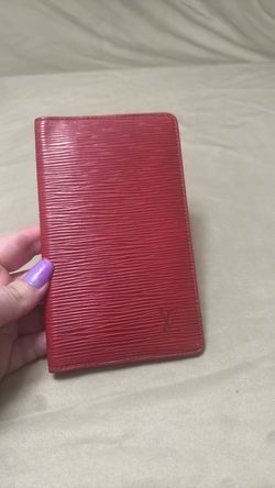 Epi LV Passport Holder