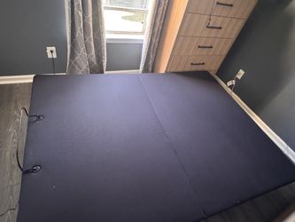 Queen Sized Adjustable Base