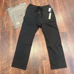FEAR OF GOD ESSENTIALS BLACK SWEATPANTS – SIZE L – BRAND NEW