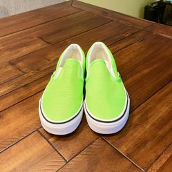 Vans Classic Slip On Canvas Shoes Neon Green Gecko Unisex Women’s 5.5/Men’s 4