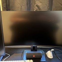 Asus Curved Gaming Monitor