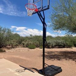 Lifetime 52 inch portable basketball hoop adjustable basketball court 