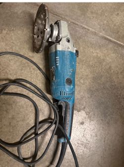 Makita grinder