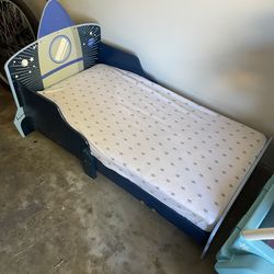 Kids bed frame and mattress