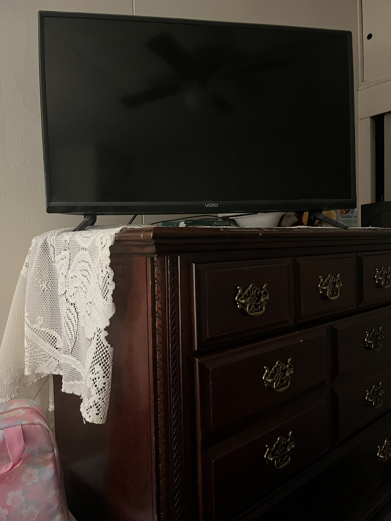 Vizio 32” Screen TV