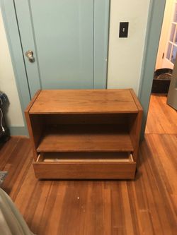 Tv stand / movable shelf