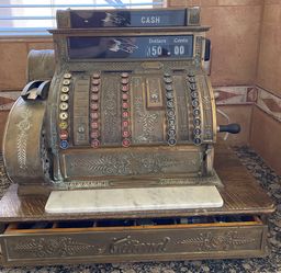 Antique Cash Register. Local pickup only