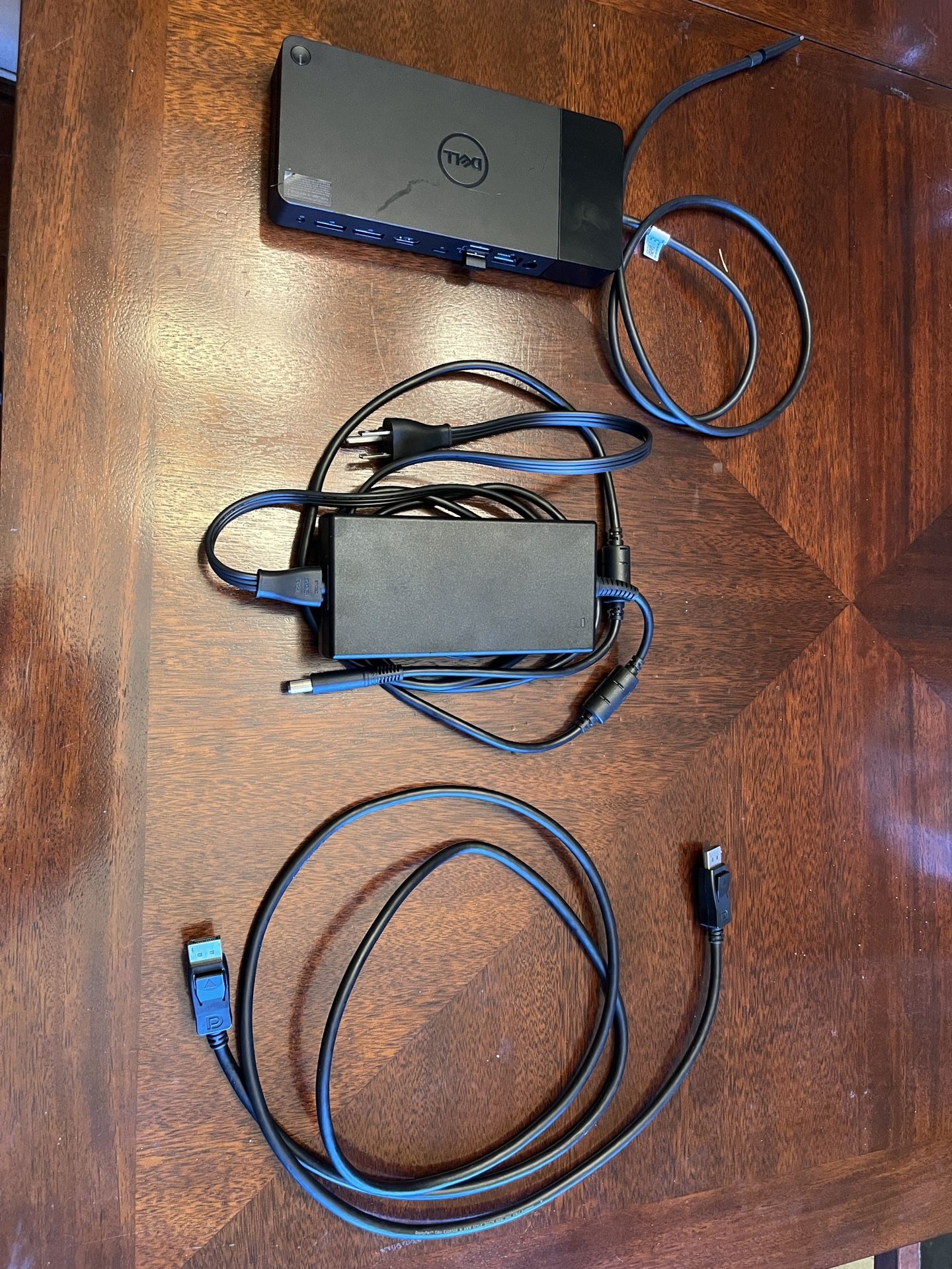 Dell Docking Port WD19