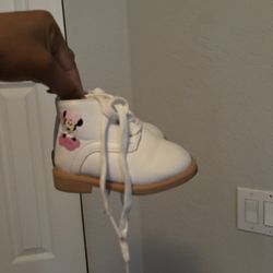 Walking Shoes 3c 