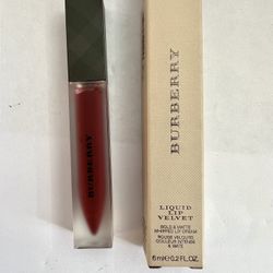 Burberry Liquid Lip Velvet Bold Matte Whipped Lip Cream Oxblood No. 53 Lipstick