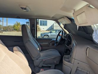 2005 Chevrolet Astro