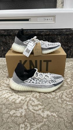 Yeezy 350 V2 Compact Size 7