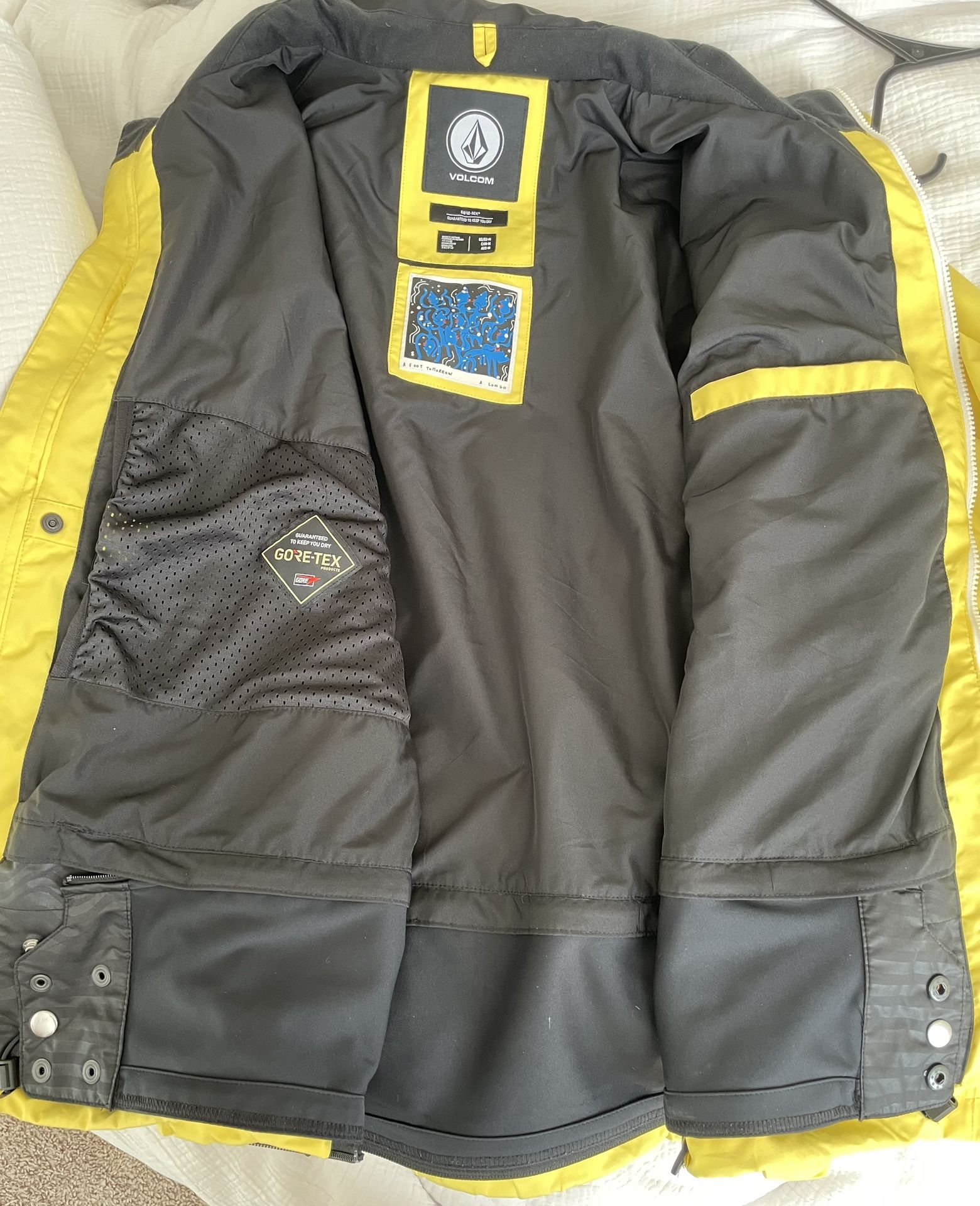 Men's Volcom Longo GORE TEX Snowboard Jacket (M)