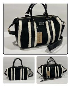 Bearpaw Weekender Bag