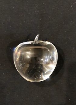 Rare vintage 3.5 x 10 heavy Tiffany & Co. Glass apple! New Condition!!