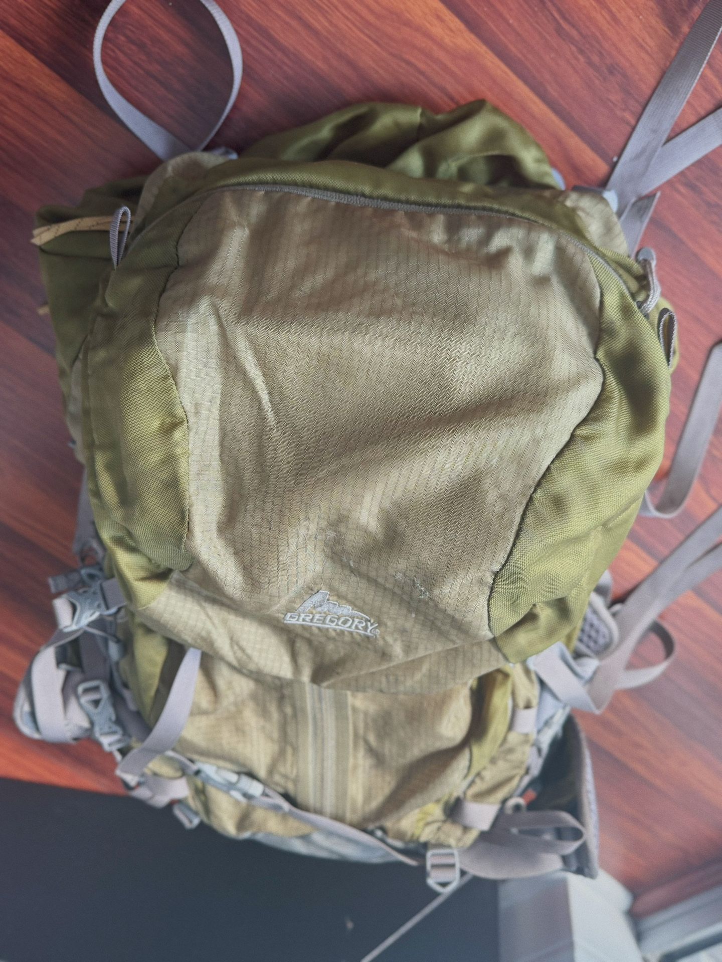 Gregory Z65 Backpack. Olive Green. 