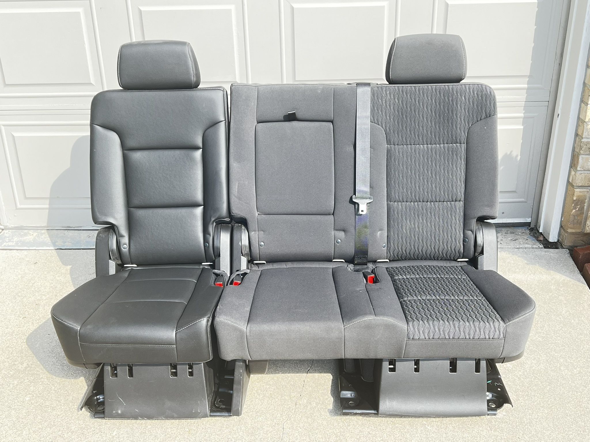 Tahoe Yukon 2nd Row Seat