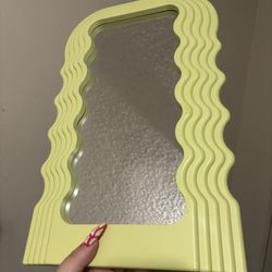 Green Wavy Mirror