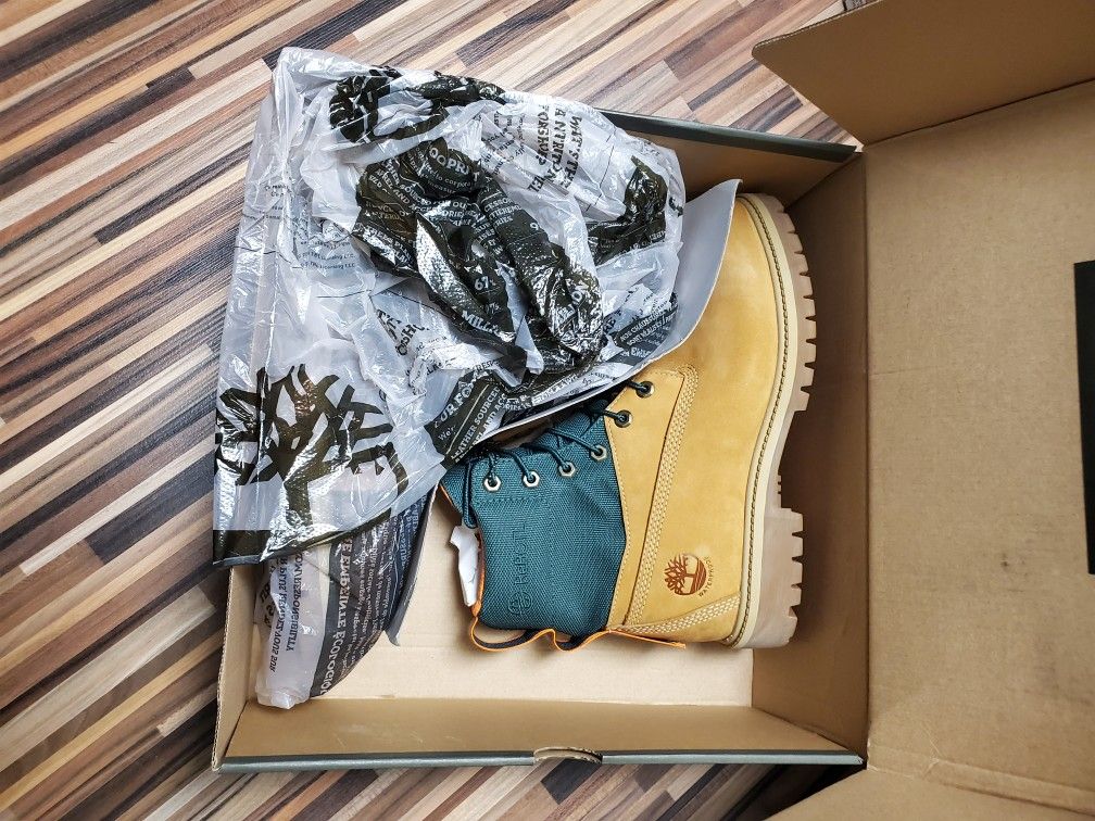 Timberland Premium 6" waterproof boot new sz 8.5 & 9.5 $175
