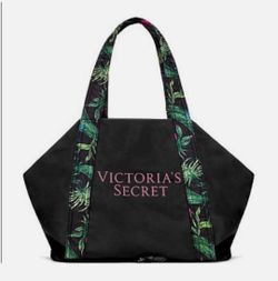EXCELLENT CONDITION LIMITED EDITION VICTORIA'S SECRET FOLDABLE WEEKENDER BAG