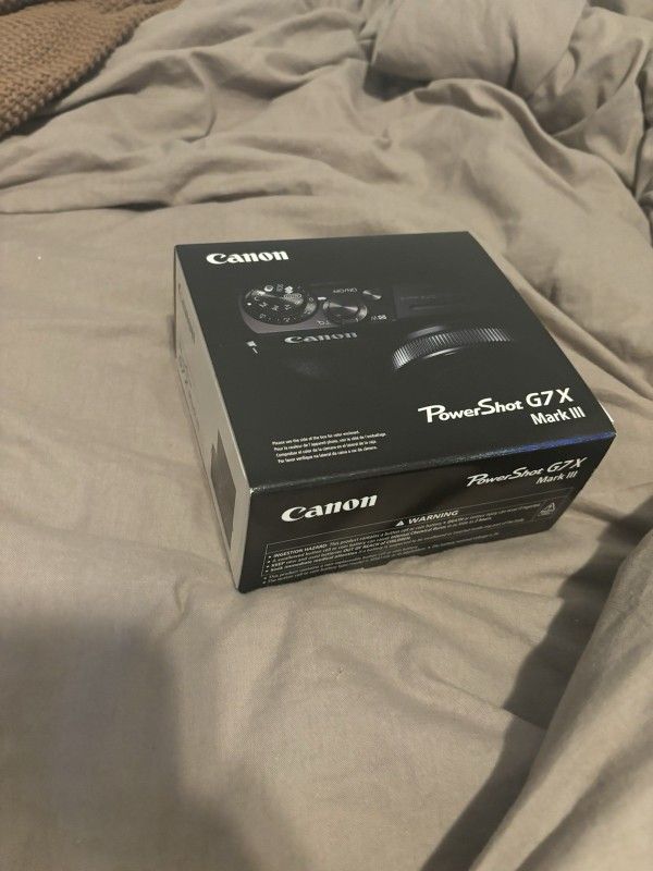 Canon PowerShot G7 X Mark III - 20.1MP Point & Shoot Digital Camera - Black.