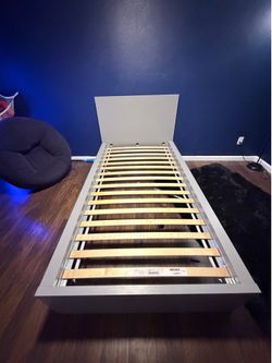Twin bed frame
