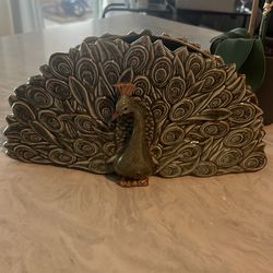 Ceramic peacock mail holder