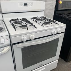 Gas Stove 30” Refurbished-Best Deal Or Make Us An Offer