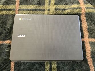 Acer Chromebook C722 + Case + Charger – Excellent Condition