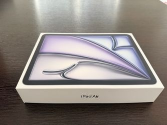 Apple iPad Air in Box Unopened