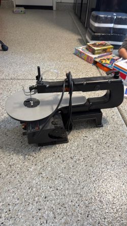 Scroll saw
