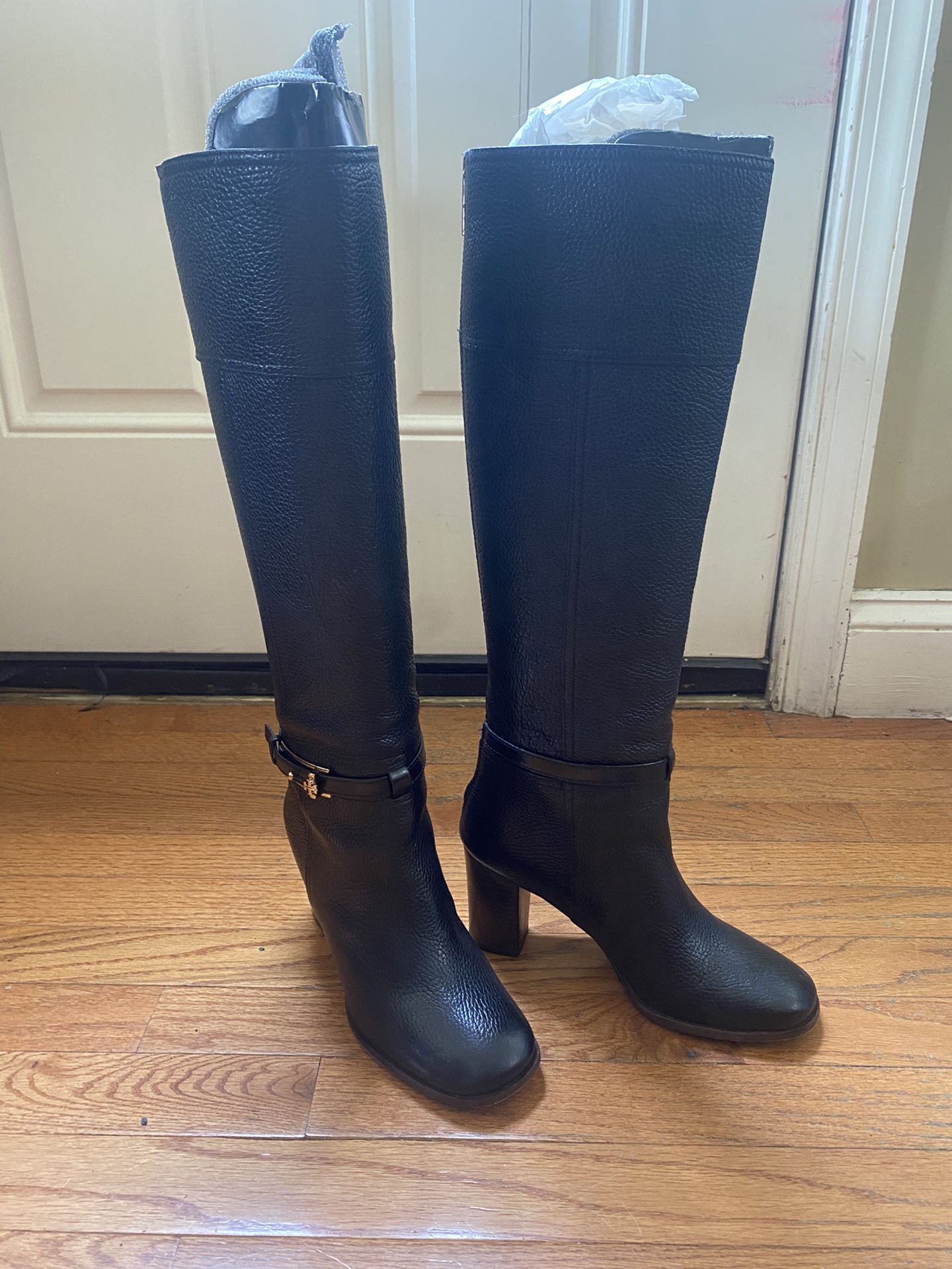 Tory Burch Jenna Knee High Pebble Leather Boots Size 8