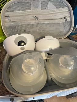 Momcozy