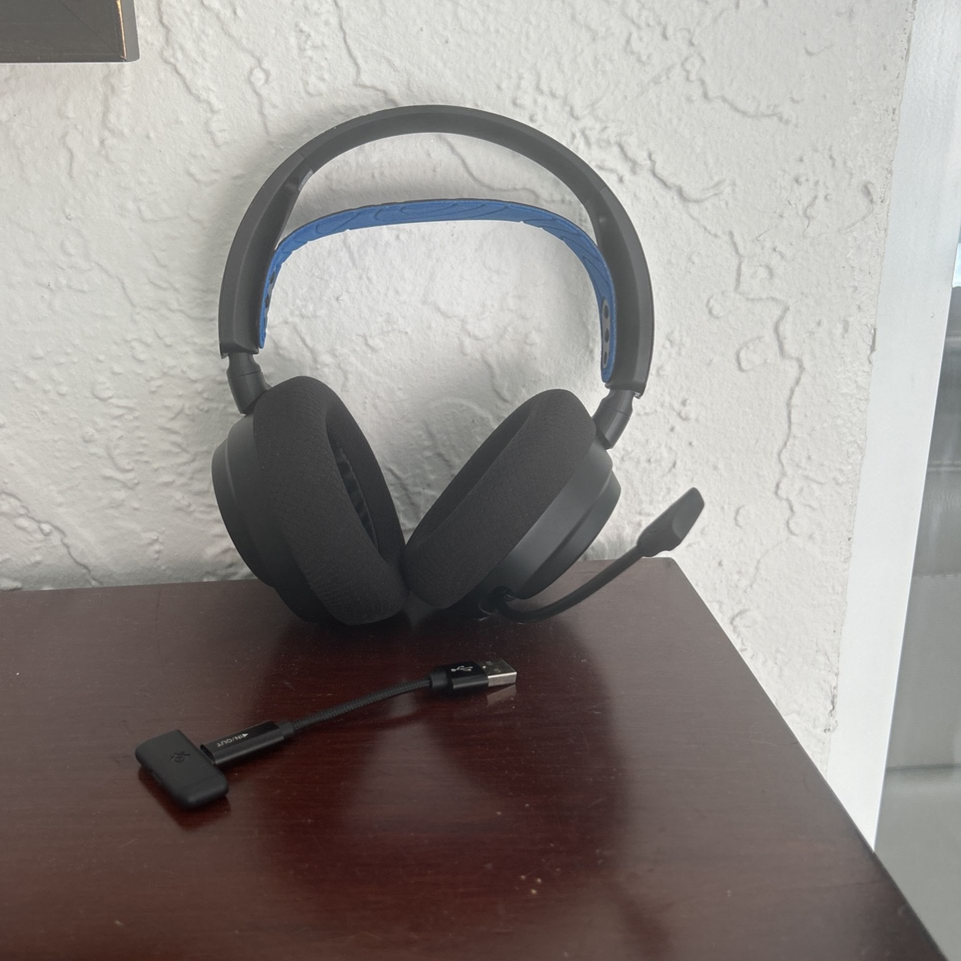 Steel Series Artic Nova 7p Gaming Headphones