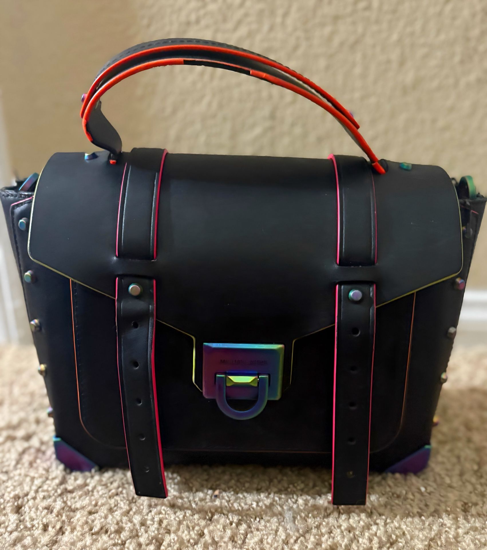 Michael Kors Manhattan Medium Contrast-Trim Leather Satchel