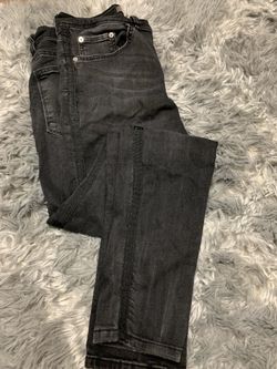 Black Zara Jeans (Men’s 34 Waist)