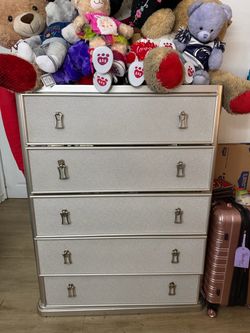 Silver 5-Drawer Dresser for Sale