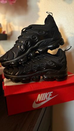 Men’s Nike Vapormax plus