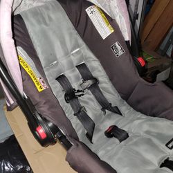 Graco Infant Car Seat